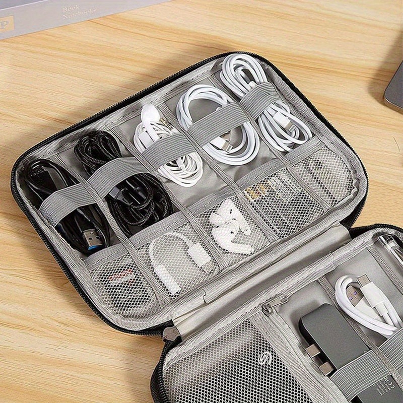 A Multi-Pocket Electronic Acce - огляд і ціна Office Tech Gear