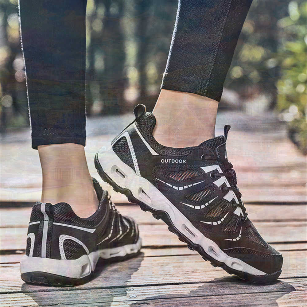 Sumer Round Tip Silver Sneaker - огляд і ціна Tech Office Wear Men